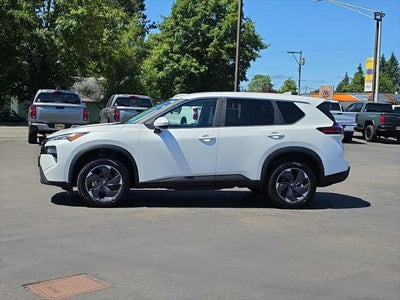 2024 Nissan Rogue SV Intelligent AWD