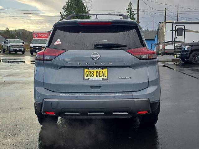 2024 Nissan Rogue SL