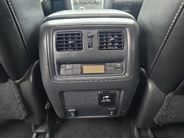 2017 Nissan Pathfinder SL