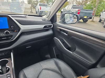 2023 Toyota Highlander Hybrid Hybrid Platinum