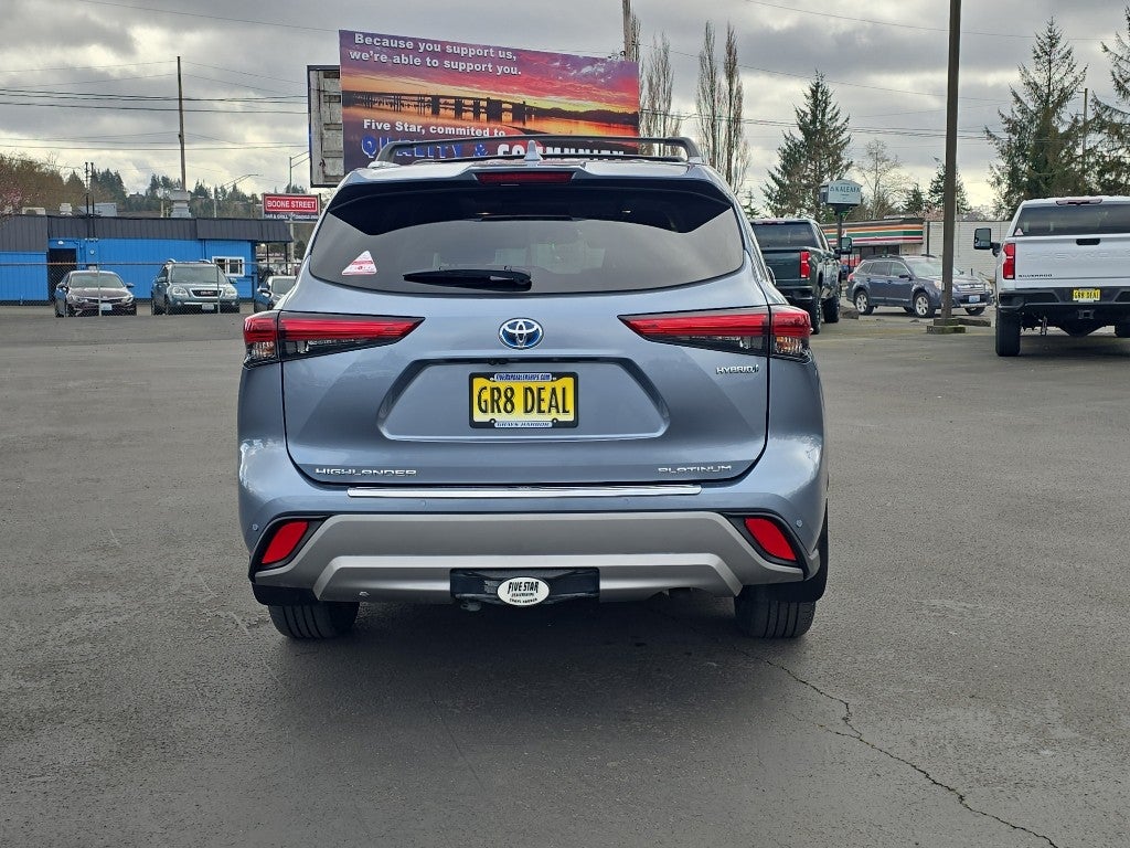 2023 Toyota Highlander Hybrid Hybrid Platinum