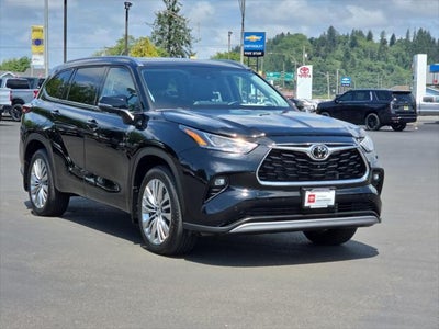2024 Toyota Highlander Platinum