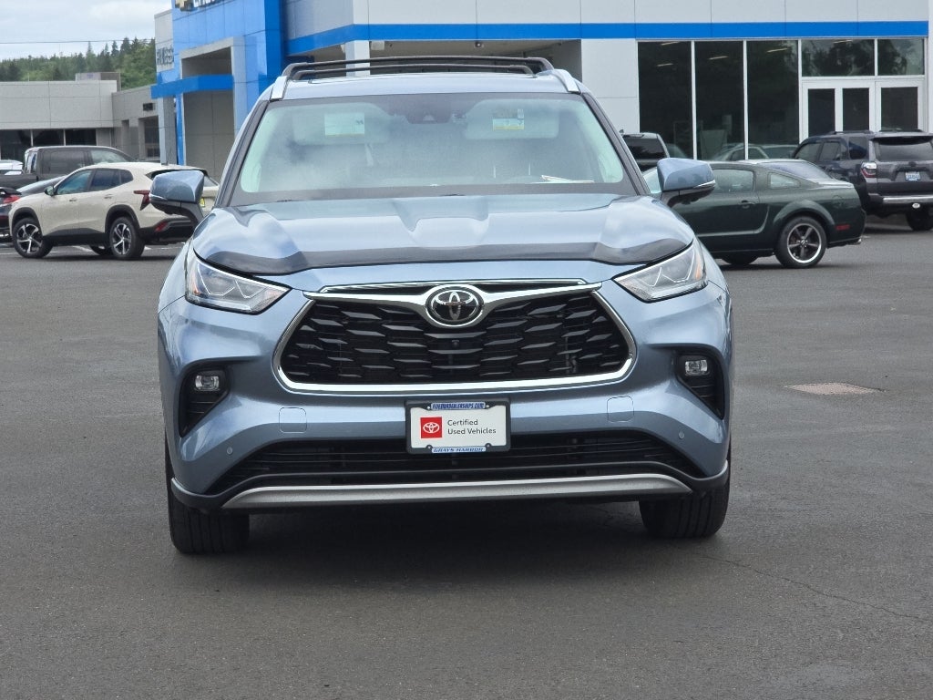 2024 Toyota Highlander Platinum
