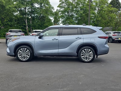 2024 Toyota Highlander Platinum