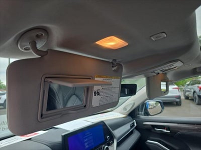 2024 Toyota Highlander Platinum