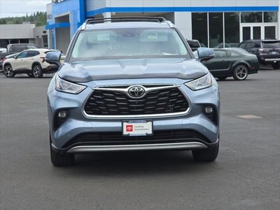 2024 Toyota Highlander Platinum