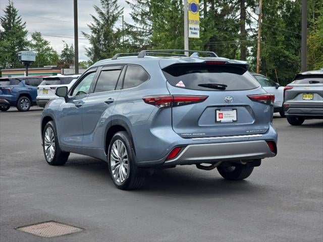 2024 Toyota Highlander Platinum