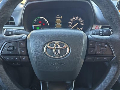 2024 Toyota Sienna LE