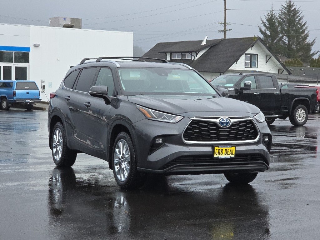 2023 Toyota Highlander Hybrid Hybrid Limited