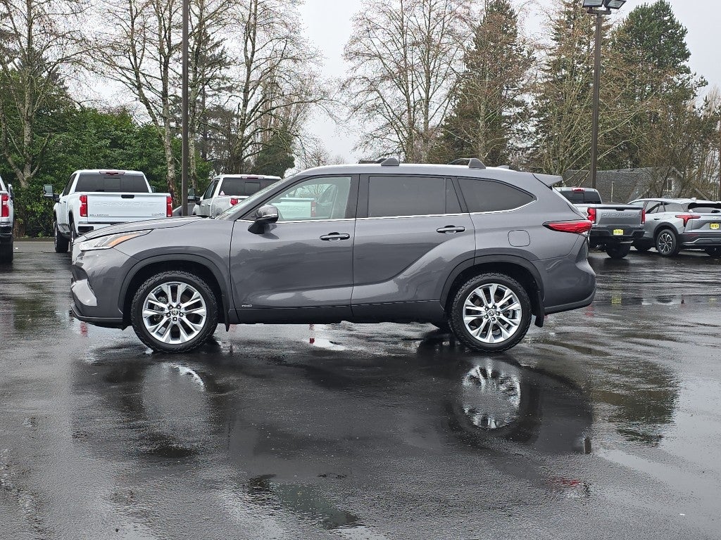 2023 Toyota Highlander Hybrid Hybrid Limited