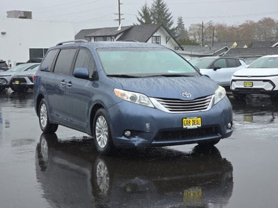 2015 Toyota Sienna XLE