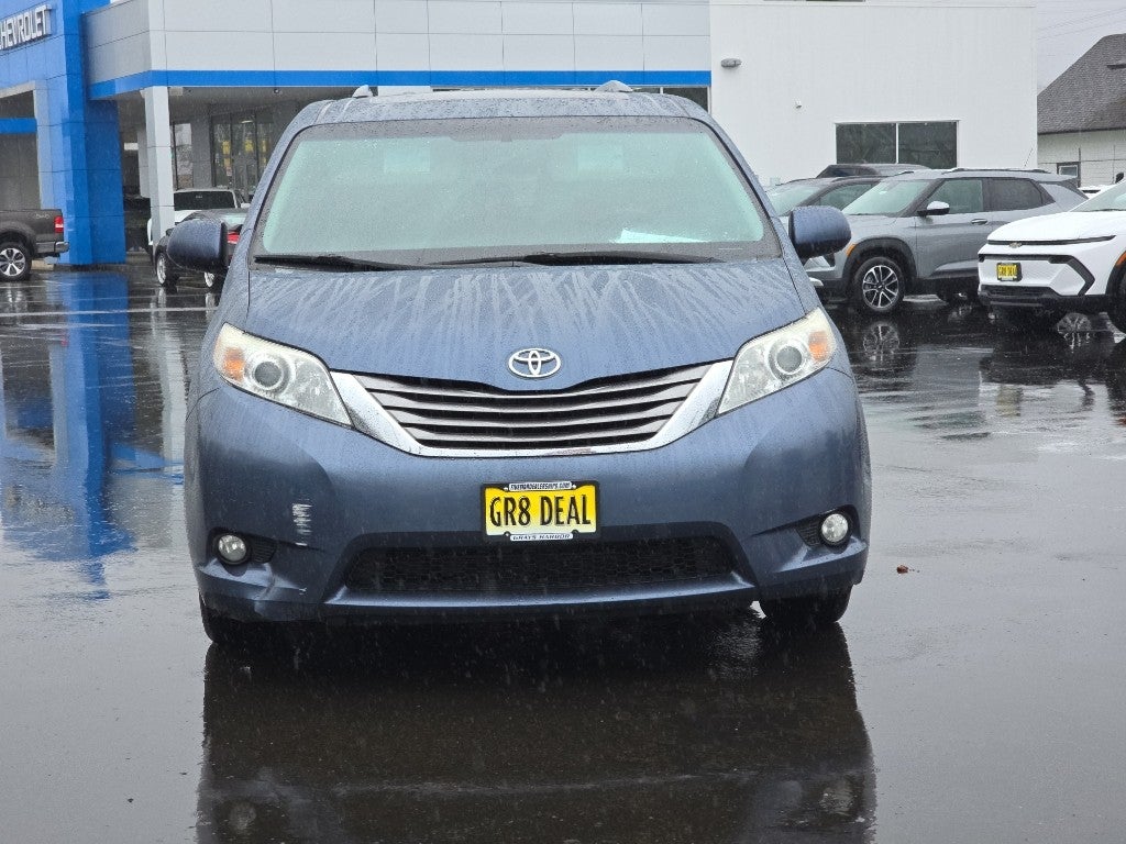 2015 Toyota Sienna XLE