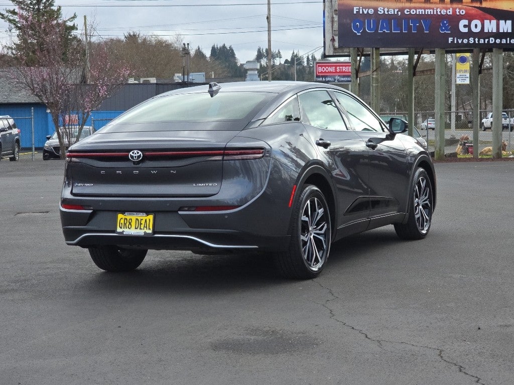2024 Toyota Crown Limited