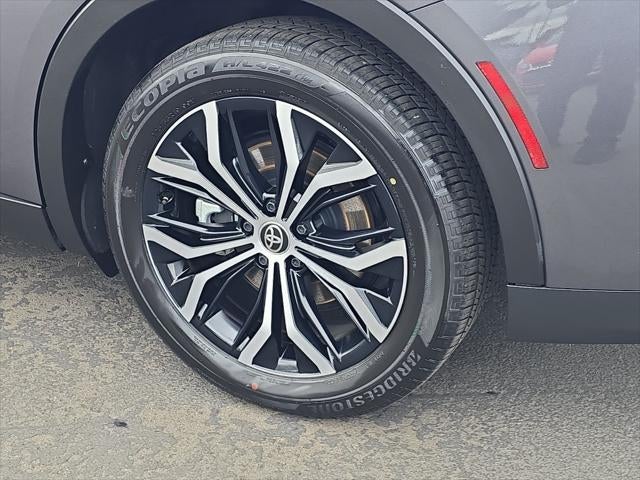 2024 Toyota Crown Limited