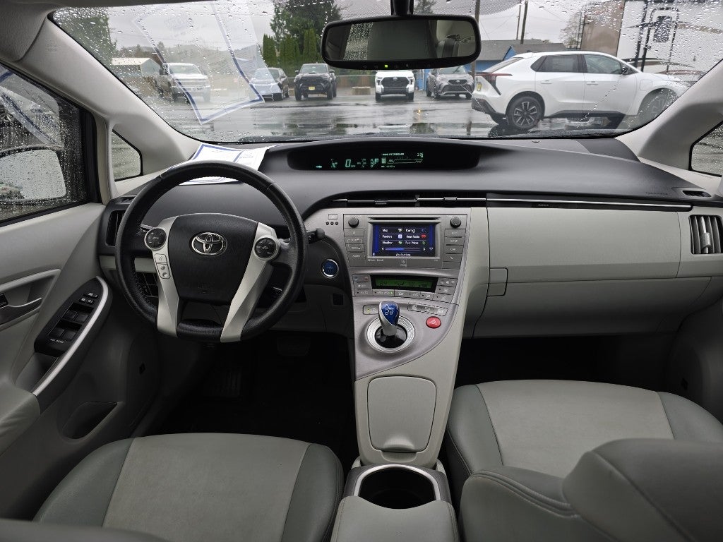 2014 Toyota Prius Five
