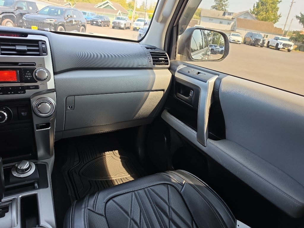 2013 Toyota 4Runner SR5