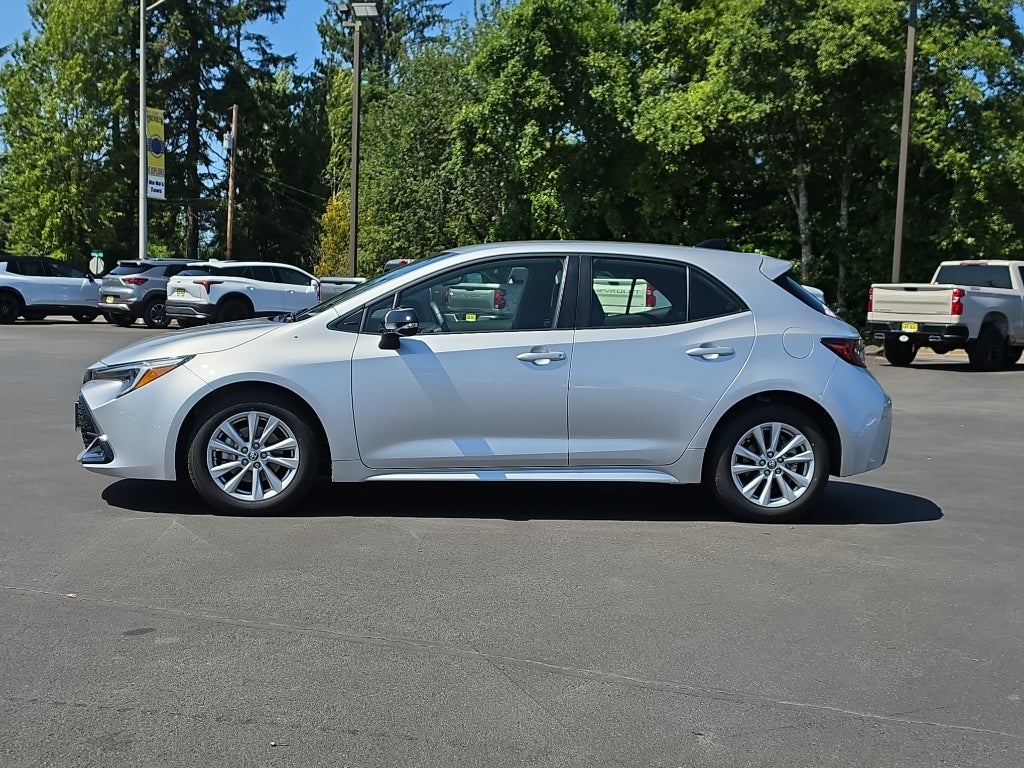 2026 Toyota Corolla Hatchback SE