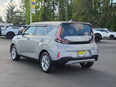 2024 Kia Soul LX