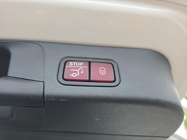 2023 Mercedes-Benz EQB EQB 300