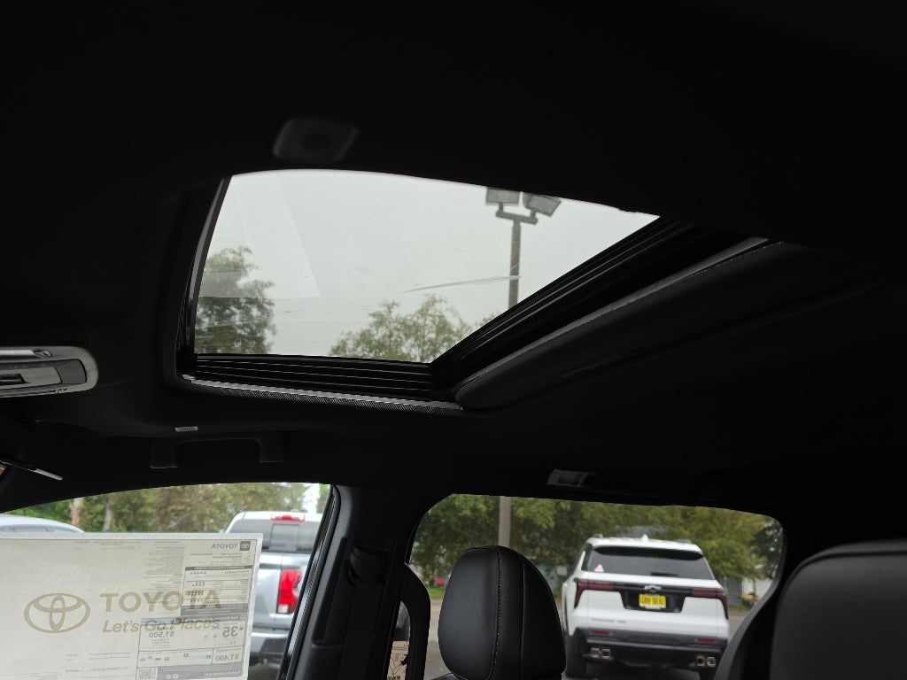 2026 Toyota Sienna Woodland Edition