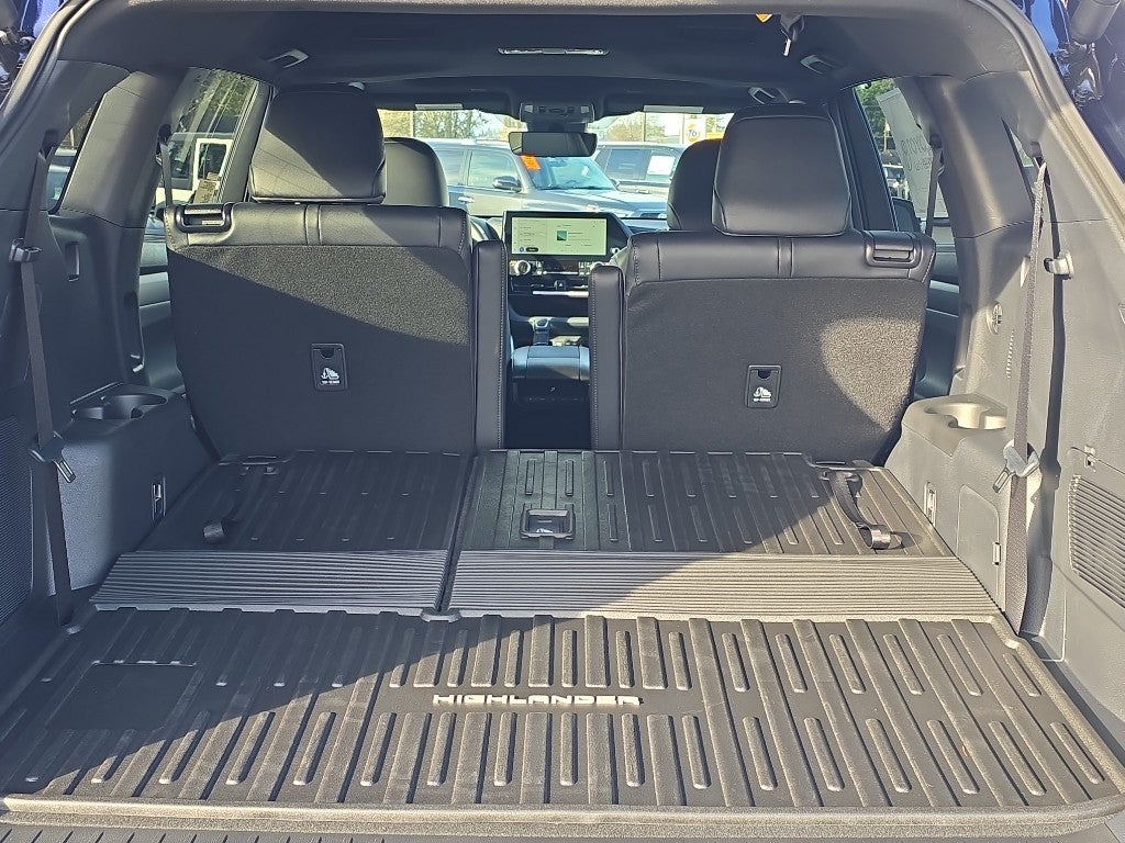 2026 Toyota Highlander XSE