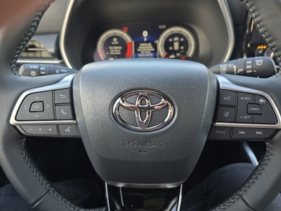 2026 Toyota Highlander XSE