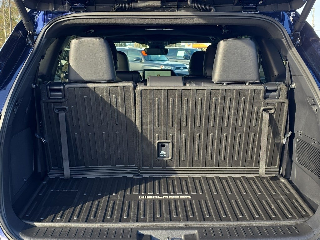 2026 Toyota Highlander XSE