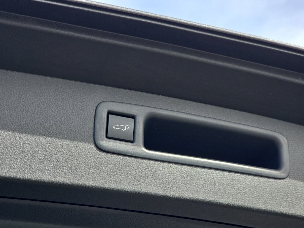 2025 Toyota Highlander XSE