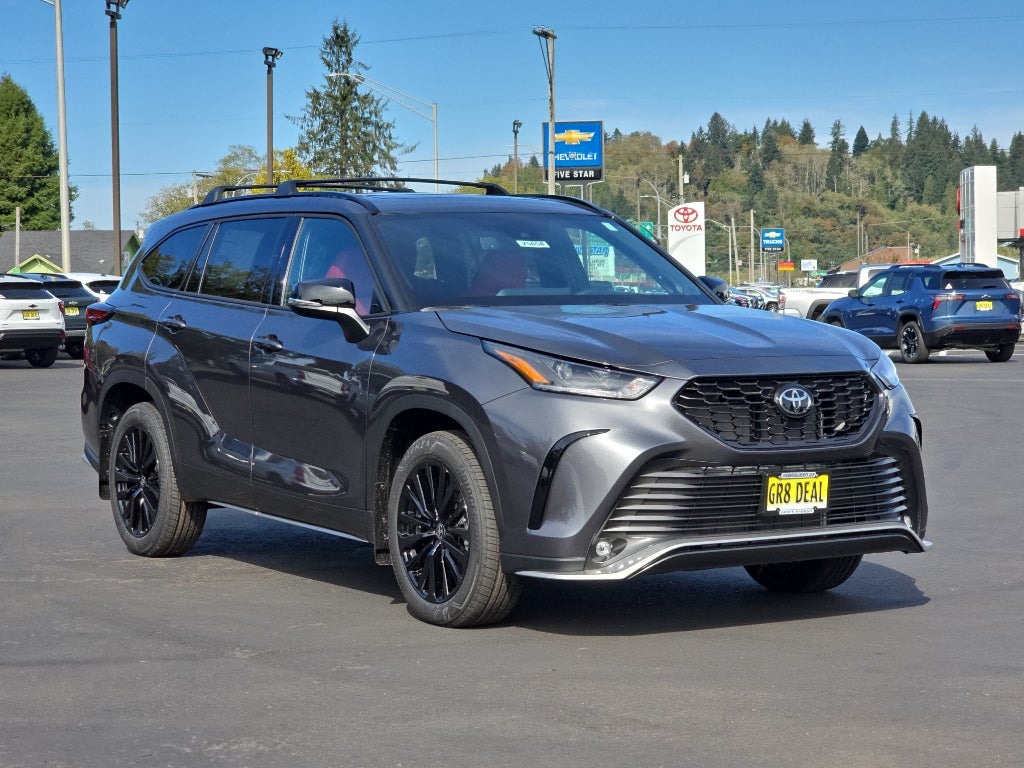 2025 Toyota Highlander XSE