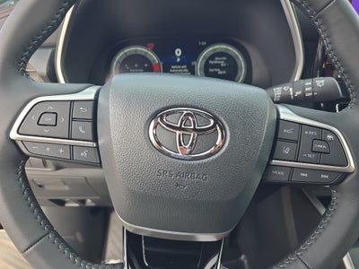2025 Toyota Highlander XSE