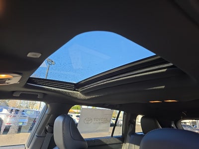 2026 Toyota Highlander XSE