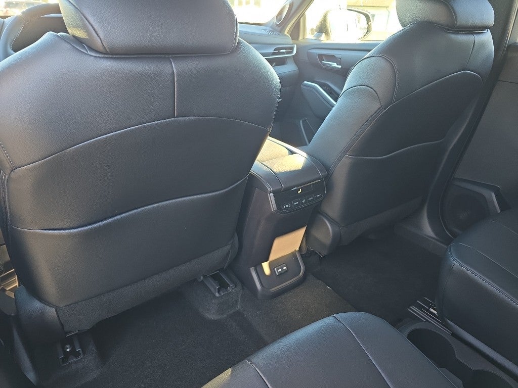 2026 Toyota Highlander XSE