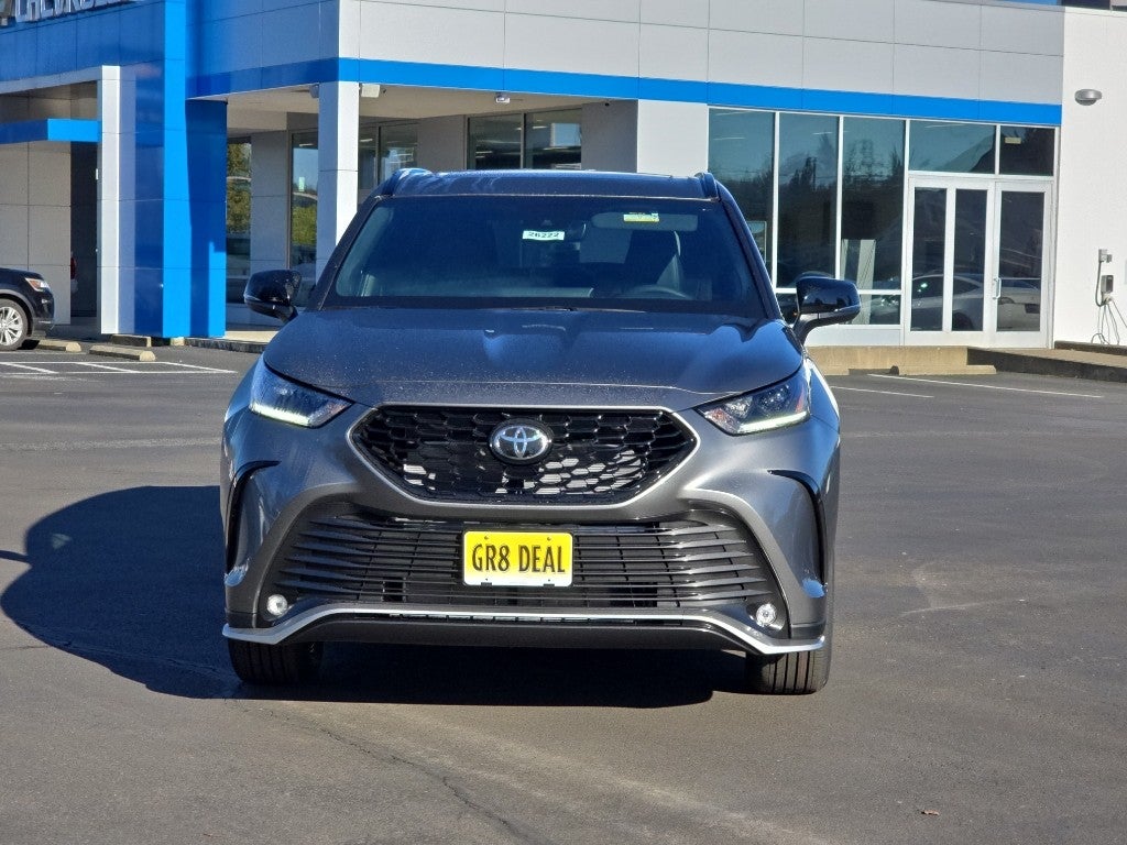 2026 Toyota Highlander XSE