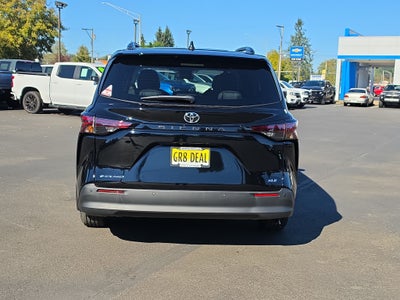 2026 Toyota Sienna XLE
