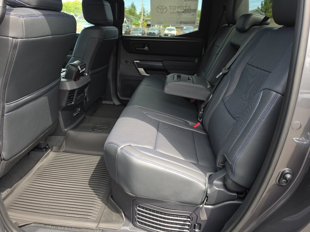 2026 Toyota Tundra i-FORCE MAX Platinum i-FORCE MAX