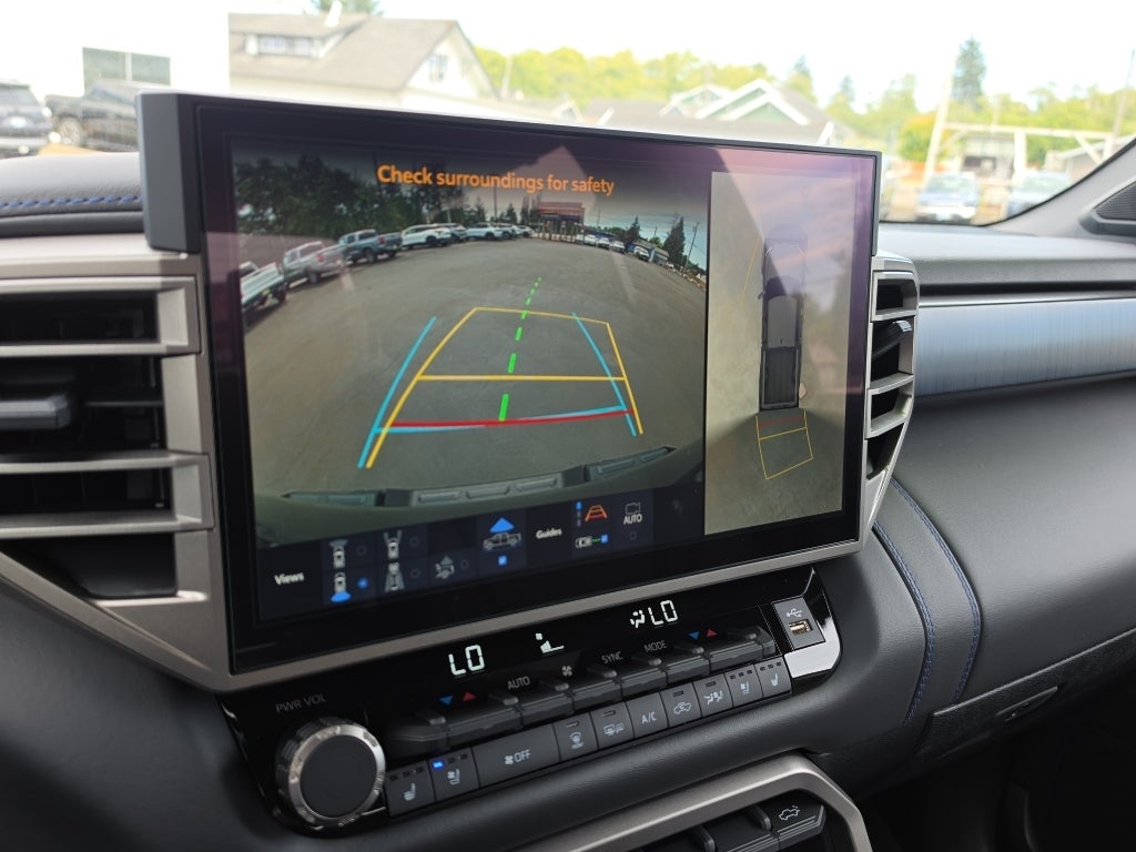 2026 Toyota Tundra i-FORCE MAX Platinum i-FORCE MAX