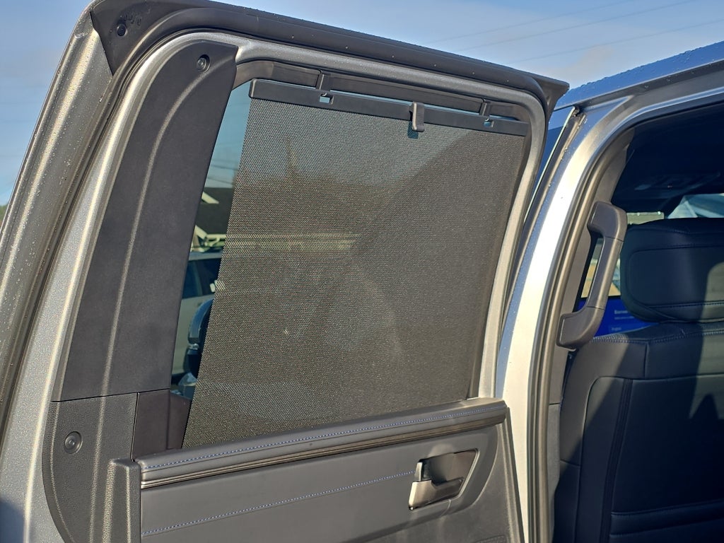 2026 Toyota Tundra i-FORCE MAX Platinum i-FORCE MAX