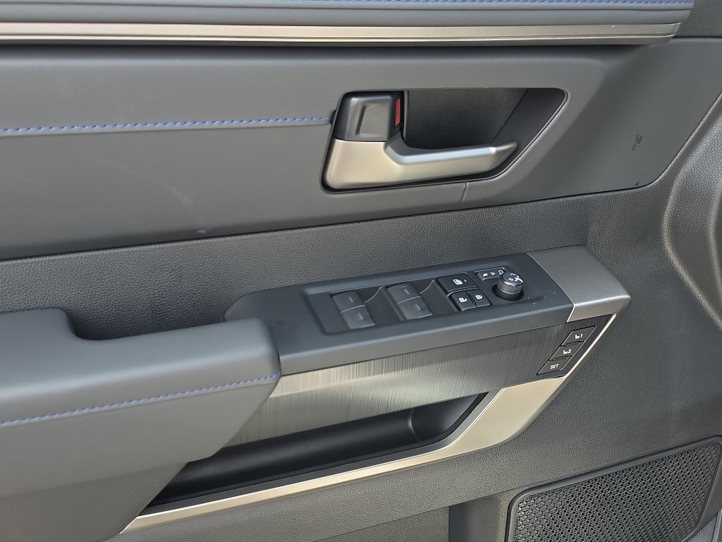 2026 Toyota Tundra i-FORCE MAX Platinum i-FORCE MAX