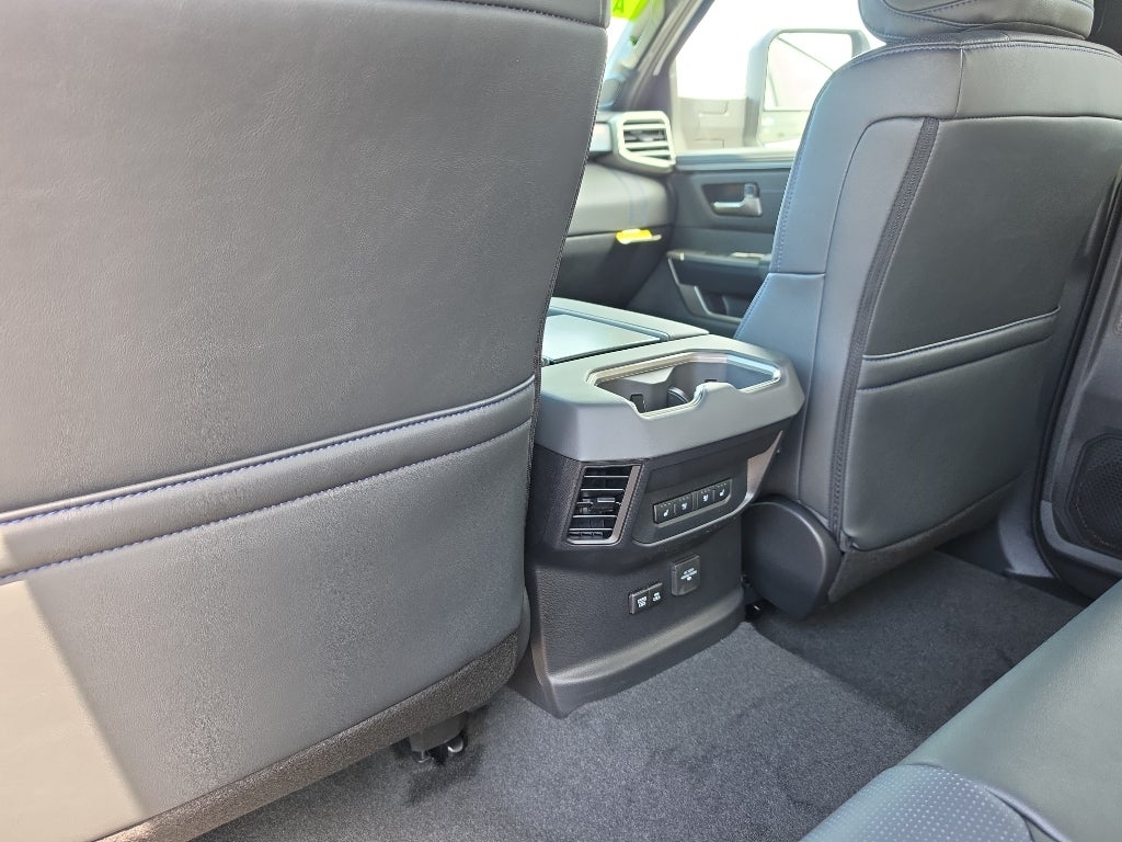 2026 Toyota Tundra i-FORCE MAX Platinum i-FORCE MAX