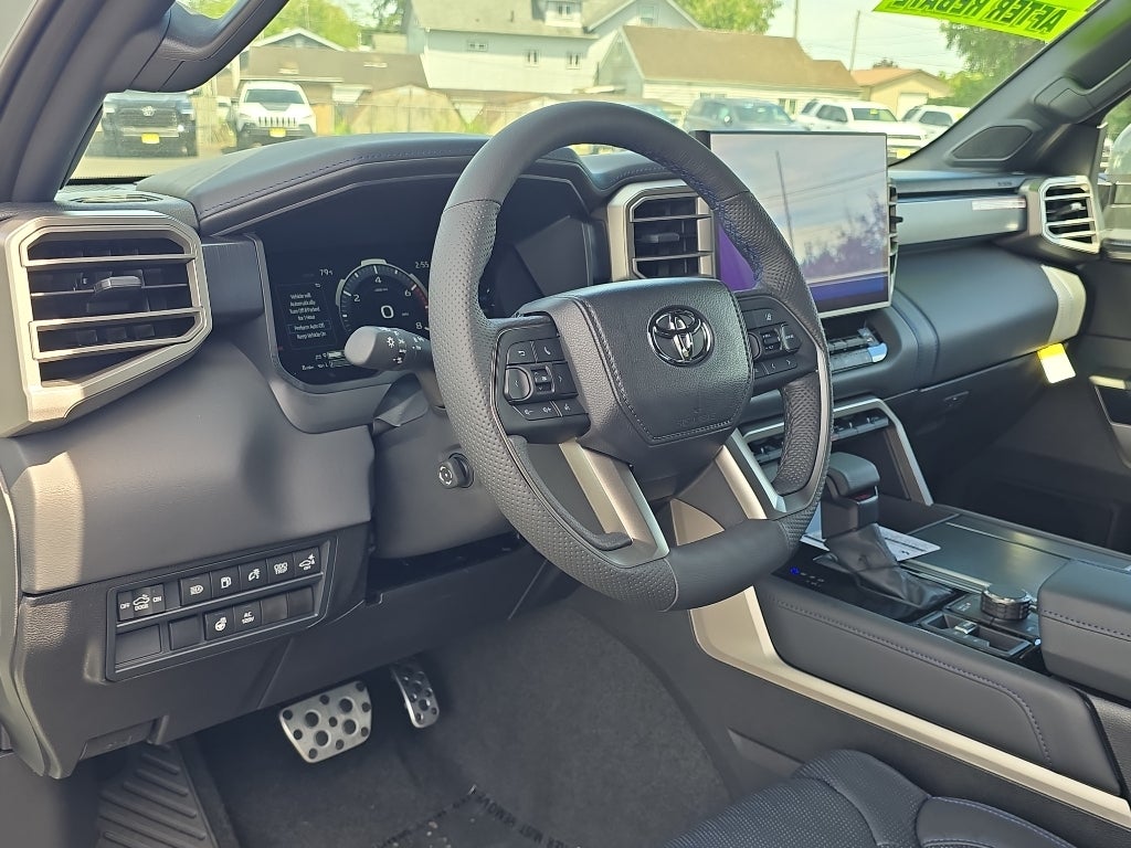 2026 Toyota Tundra i-FORCE MAX Platinum i-FORCE MAX