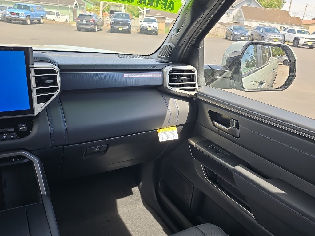 2026 Toyota Tundra i-FORCE MAX Platinum i-FORCE MAX