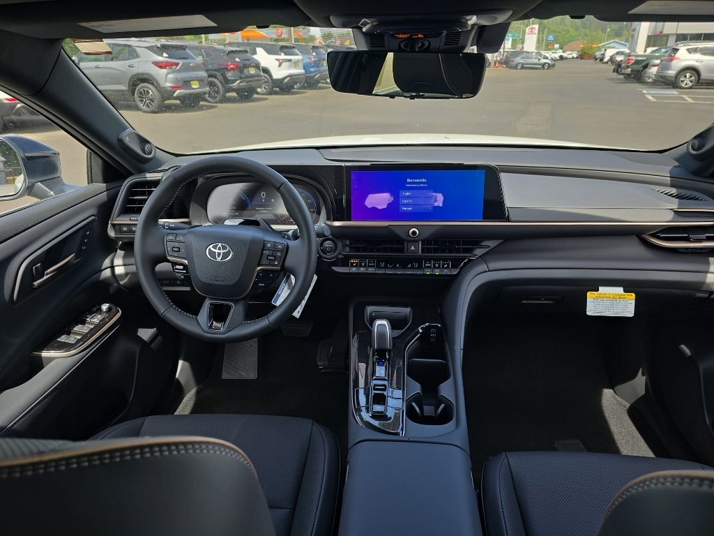 2026 Toyota Toyota Crown Signia Limited