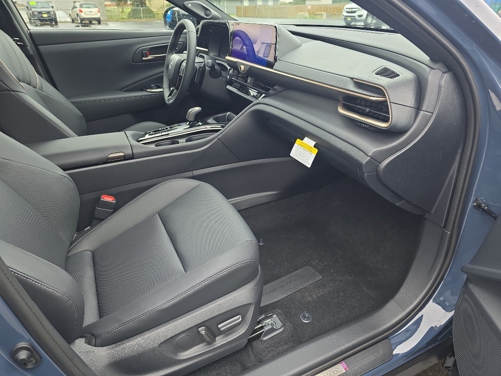 2026 Toyota Toyota Crown Signia Limited