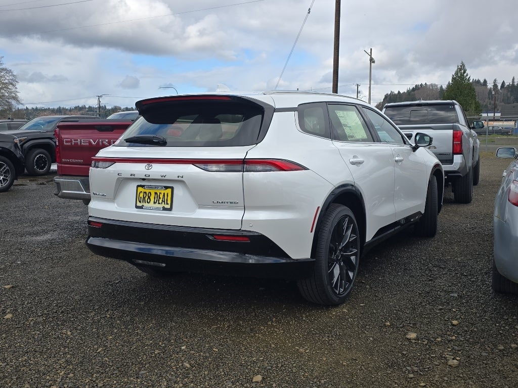 2026 Toyota Toyota Crown Signia Limited