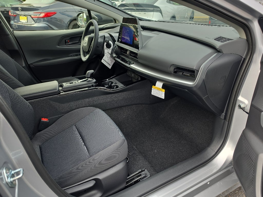 2027 Toyota Prius LE