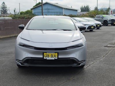 2027 Toyota Prius LE