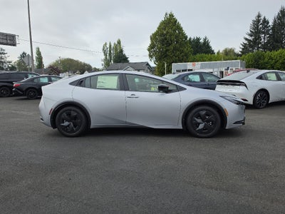2027 Toyota Prius LE