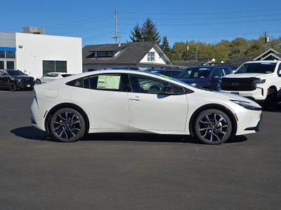 2026 Toyota Prius Plug-in Hybrid XSE