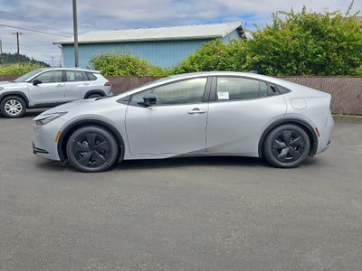 2026 Toyota Prius Plug-in Hybrid SE