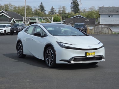 2027 Toyota Prius Plug-in Hybrid XSE Premium